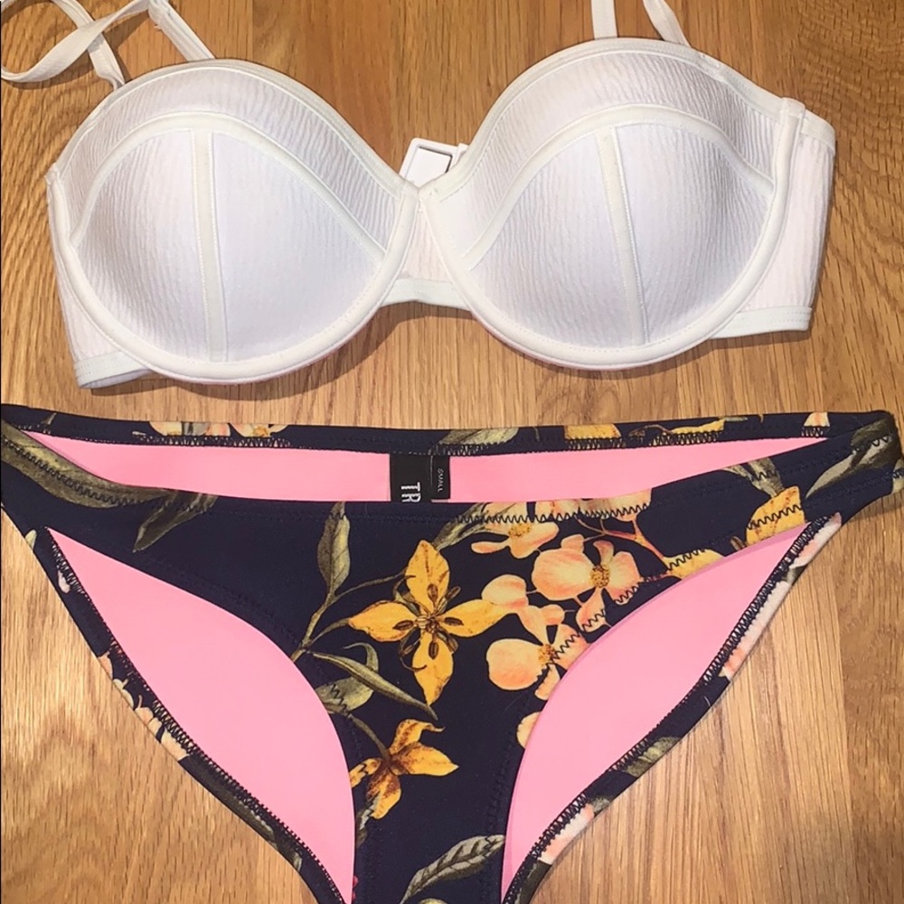 Triangl Floral Underwire Bathing Suit Set